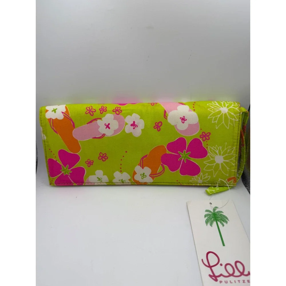 Lilly Pulitzer Wristlet Wallet Floral Flip Flop Print Lime Green Pink NWT